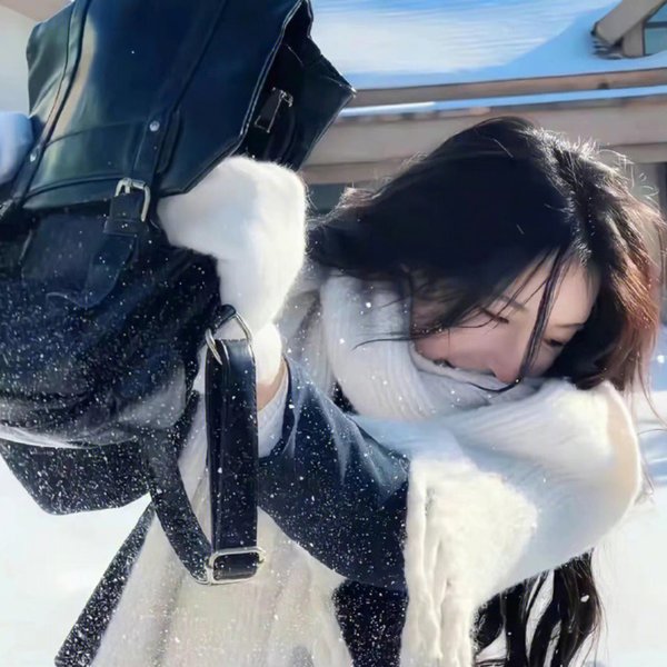 两个营业员
